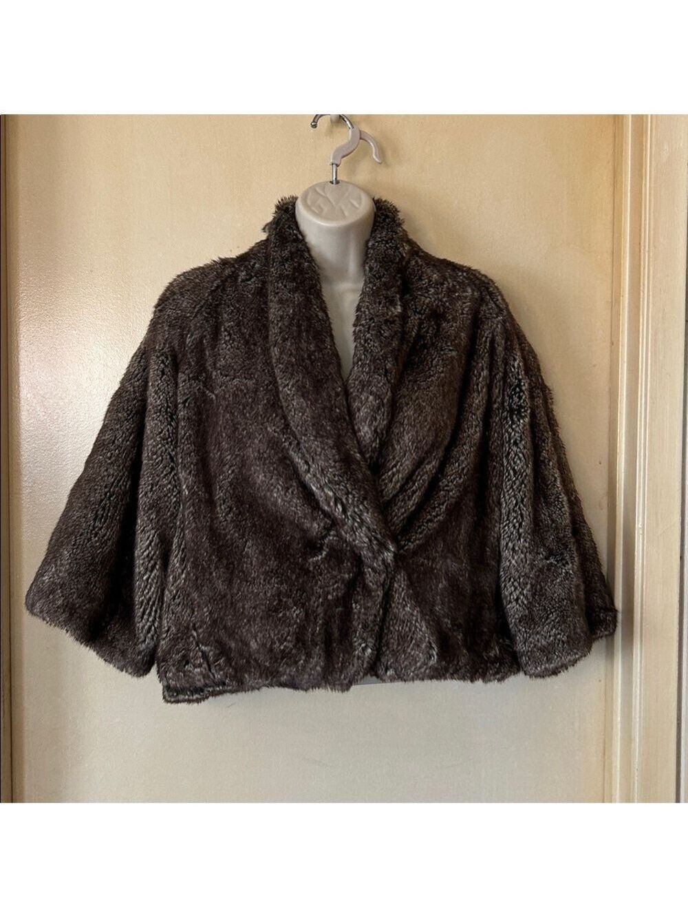 Cynthia Steffe Rich Brown Faux Fur Jacket with Bell Sleeves size 2